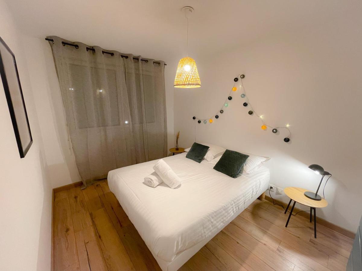 Appartement 2 Chambres Le Descartes Calais Eksteriør billede